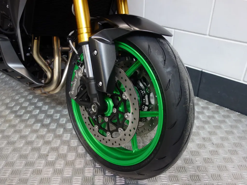 Nieuwe Kawasaki Z 1100 naked bike met 1099cc motor uit 2026 bij NIWA Motoren
