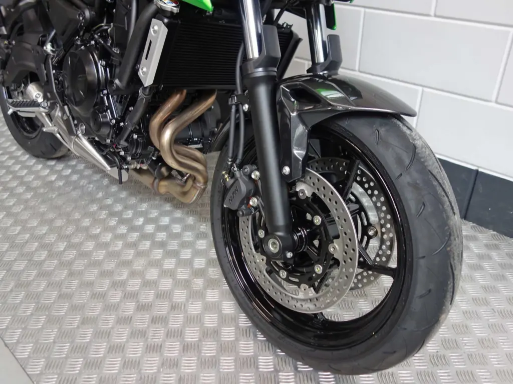 Nieuwe Kawasaki Z650 naked bike met cc motor uit 2026 bij NIWA Motoren