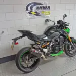 Gebruikte Kawasaki Z900 naked bike met 948cc motor uit 2024 bij NIWA Motoren