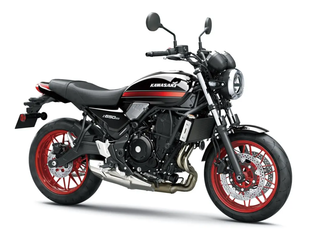 Nieuwe Kawasaki tour met cc motor uit 2026 bij NIWA Motoren