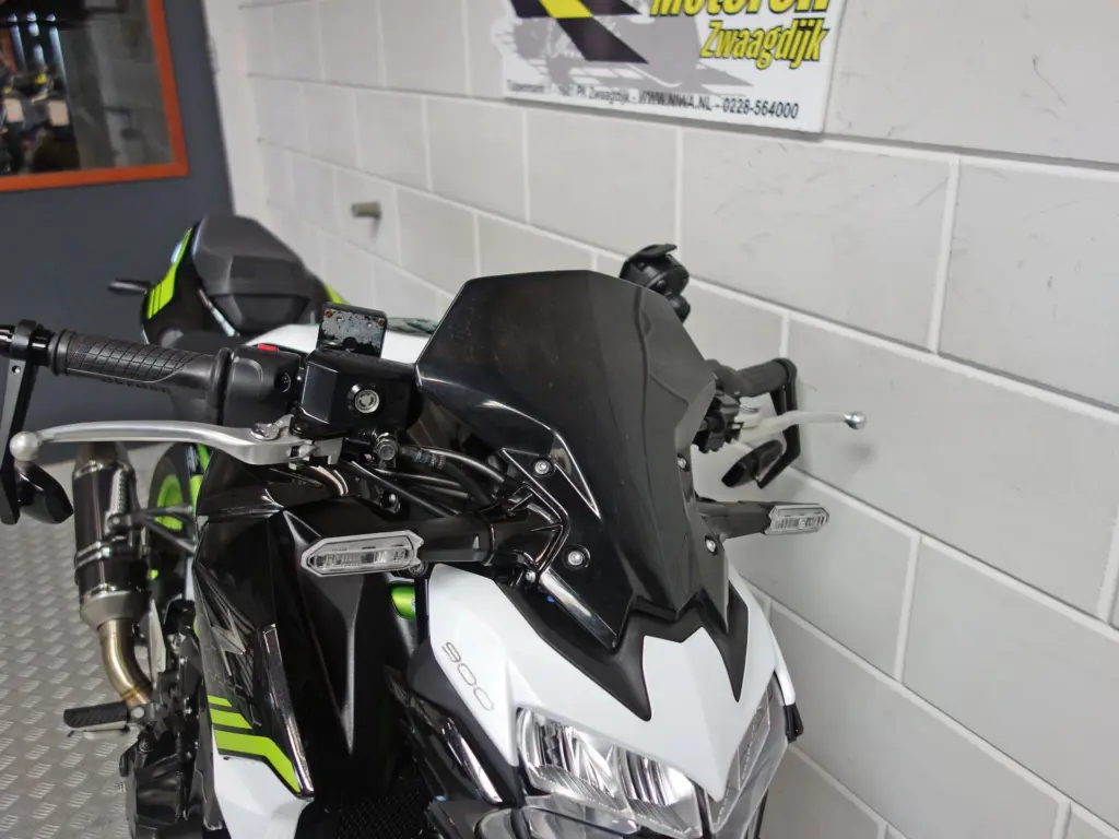 Gebruikte Kawasaki Z900 naked bike met 948cc motor uit 2021 bij NIWA Motoren