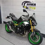 Gebruikte Kawasaki Z900 naked bike met 948cc motor uit 2026 bij NIWA Motoren