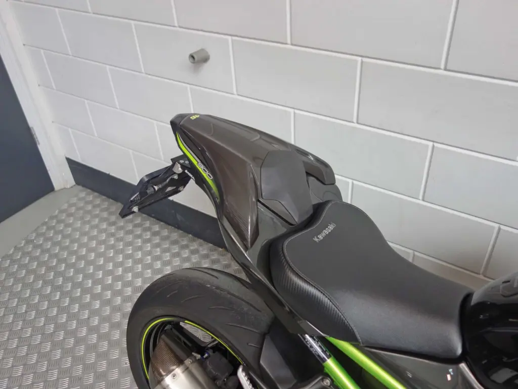 Gebruikte Kawasaki Z900 naked bike met 948cc motor uit 2018 bij NIWA Motoren