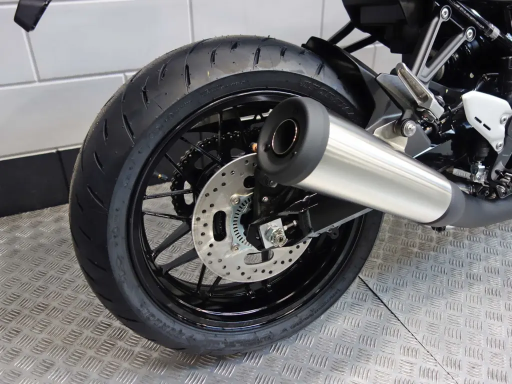 Nieuwe Kawasaki Z900RS overig met 948cc motor uit 2026 bij NIWA Motoren