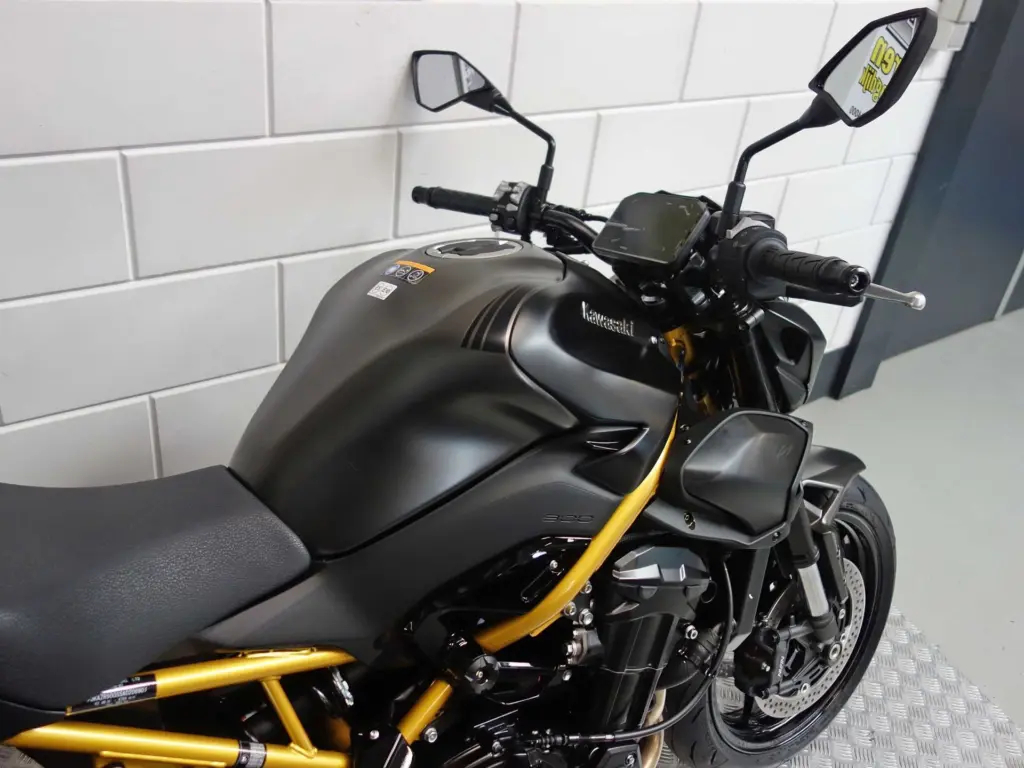 Nieuwe Kawasaki Z900 naked bike met cc motor uit 2026 bij NIWA Motoren