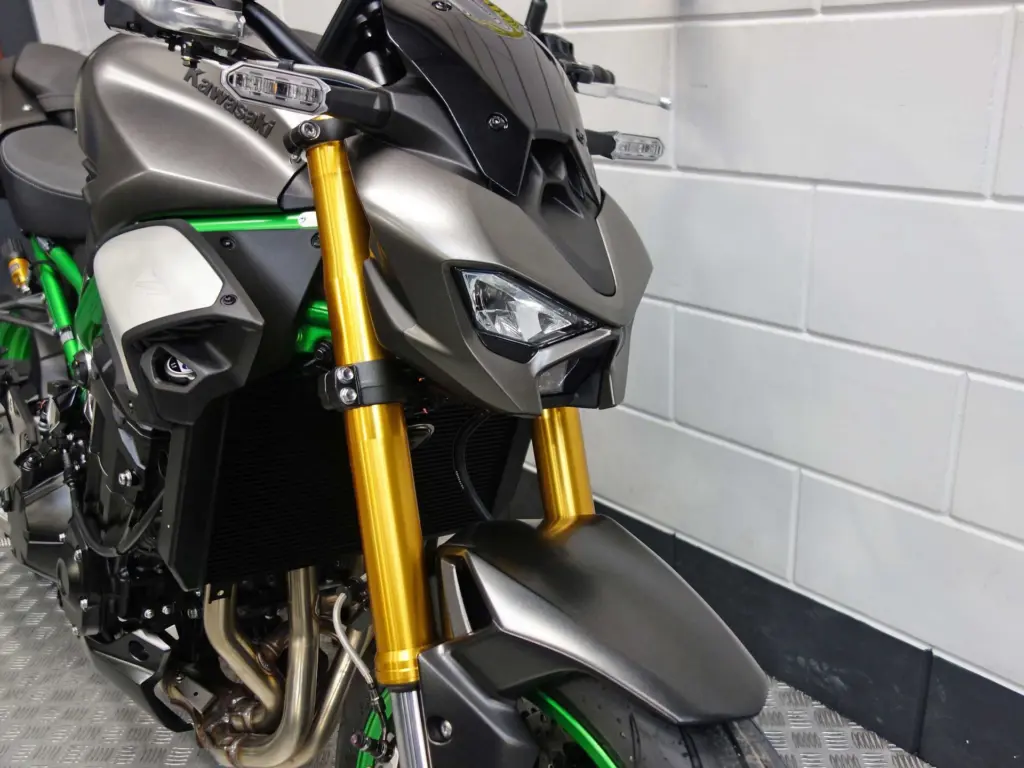 Nieuwe Kawasaki Z900 naked bike met 948cc motor uit 2026 bij NIWA Motoren