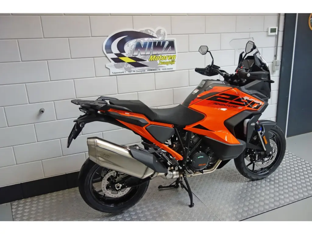 Gebruikte KTM 1290 overig met 1301cc motor uit 2023 bij NIWA Motoren