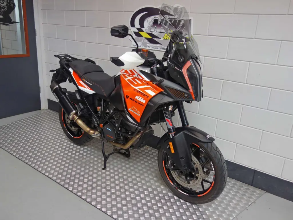 Gebruikte KTM 1290 overig met 1301cc motor uit 2018 bij NIWA Motoren