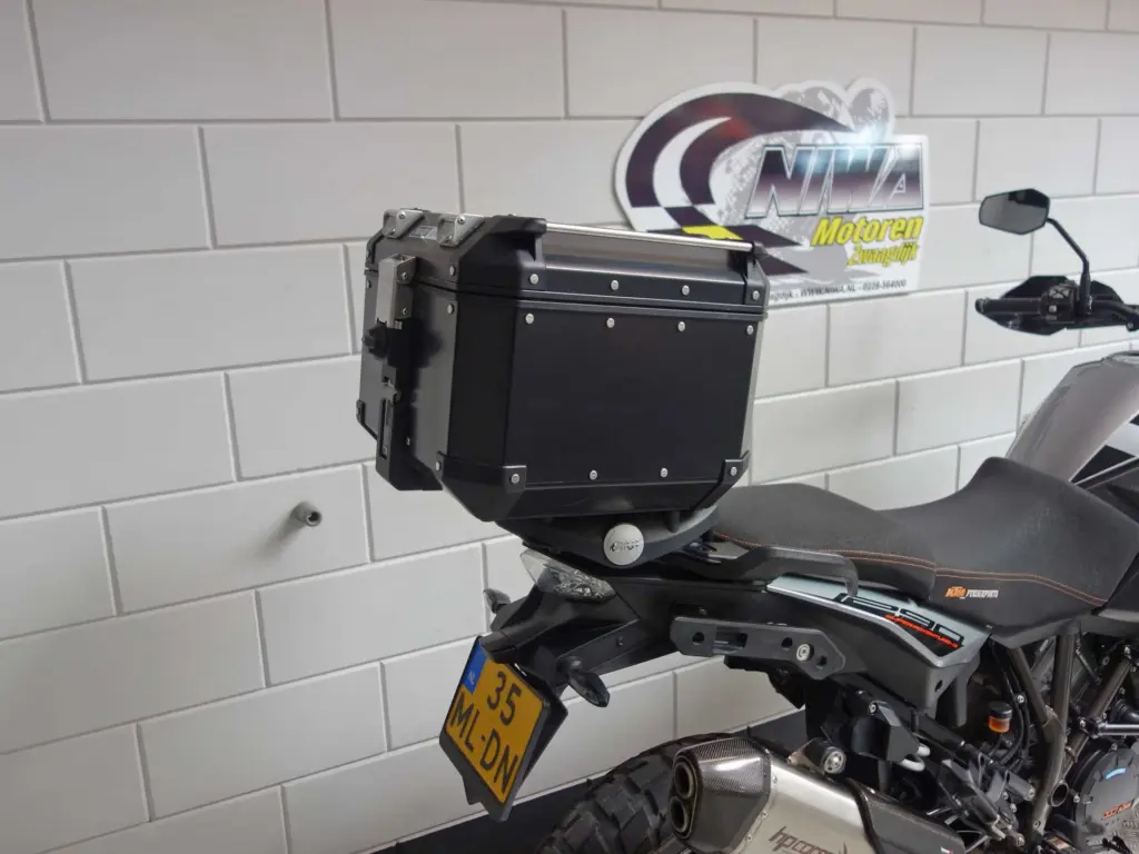 Gebruikte KTM 1290 overig met 1301cc motor uit 2019 bij NIWA Motoren