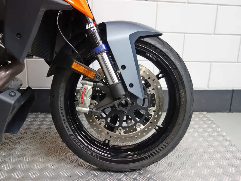 Gebruikte KTM 1290 tour met 1301cc motor uit 2024 bij NIWA Motoren