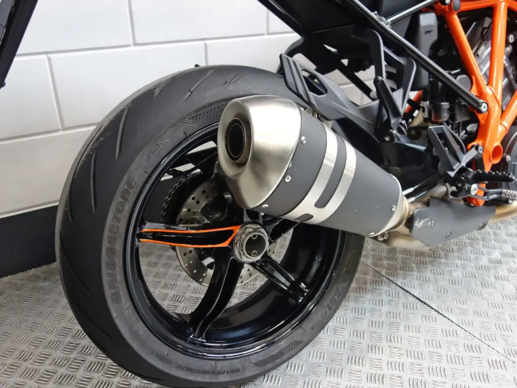 Gebruikte KTM 1290 tour met 1301cc motor uit 2024 bij NIWA Motoren