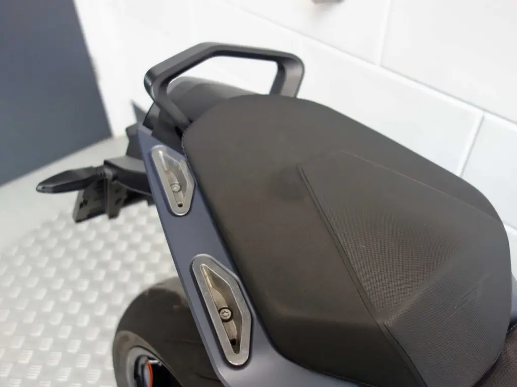 Gebruikte KTM 1290 tour met 1301cc motor uit 2024 bij NIWA Motoren