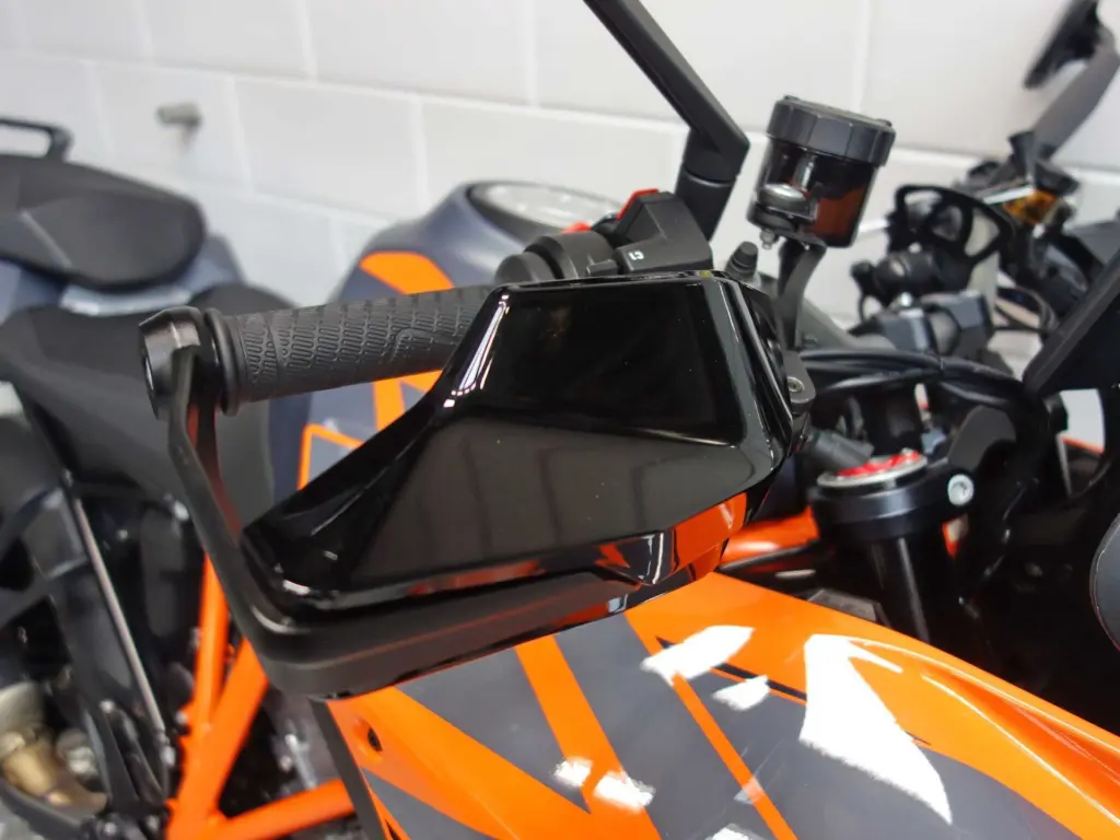 Gebruikte KTM 1290 tour met 1301cc motor uit 2024 bij NIWA Motoren