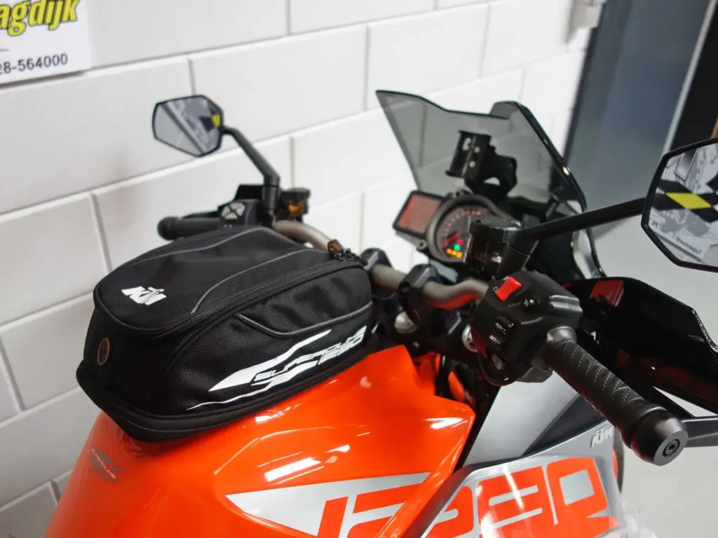 Gebruikte KTM 1290 tour met 1301cc motor uit 2019 bij NIWA Motoren