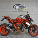 Gebruikte KTM 1290 naked bike met 1301cc motor uit 2023 bij NIWA Motoren