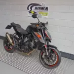 Gebruikte KTM 1290 naked bike met 1301cc motor uit 2017 bij NIWA Motoren