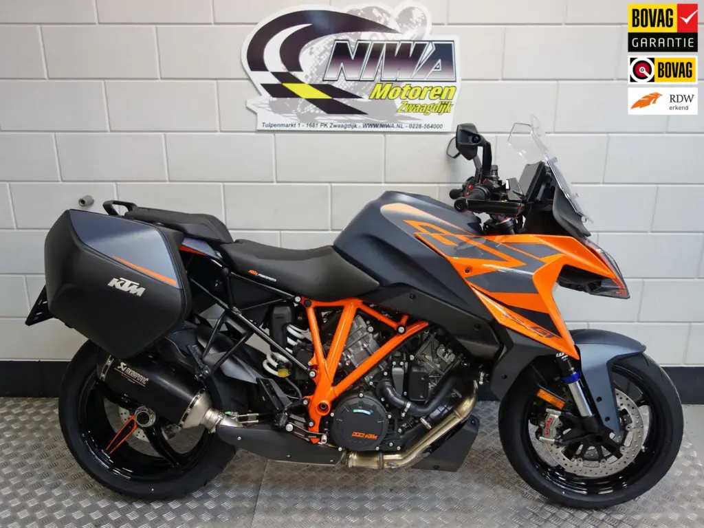 Nieuwe KTM 1290 tour met 1301cc motor uit 2024 bij NIWA Motoren