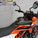 Nieuwe KTM 125 supermotard met cc motor uit 2025 bij NIWA Motoren