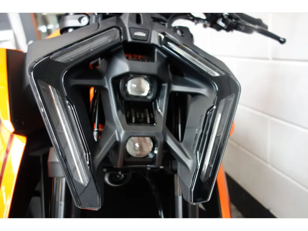 Nieuwe KTM 1390 naked bike met cc motor uit 2026 bij NIWA Motoren