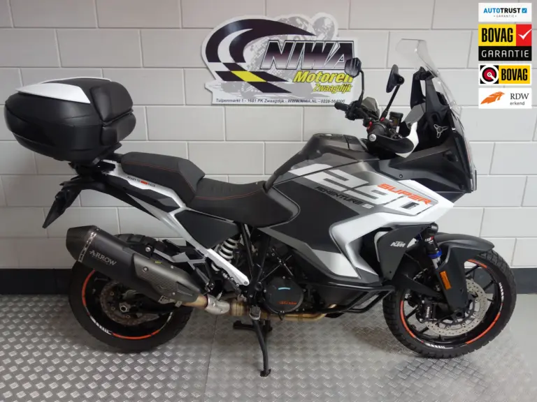 Gebruikte KTM 990 overig met 1000cc motor uit 2010 bij NIWA Motoren