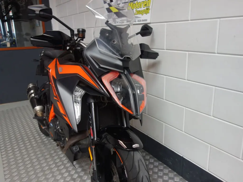 Gebruikte KTM 1290 tour met 1301cc motor uit 2019 bij NIWA Motoren