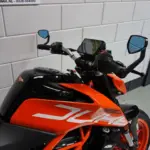 Gebruikte KTM 390 naked bike met 373cc motor uit 2017 bij NIWA Motoren