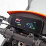 Gebruikte KTM 390 supermotard met 399cc motor uit 2025 bij NIWA Motoren
