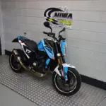 Gebruikte KTM 690 naked bike met 693cc motor uit 2016 bij NIWA Motoren