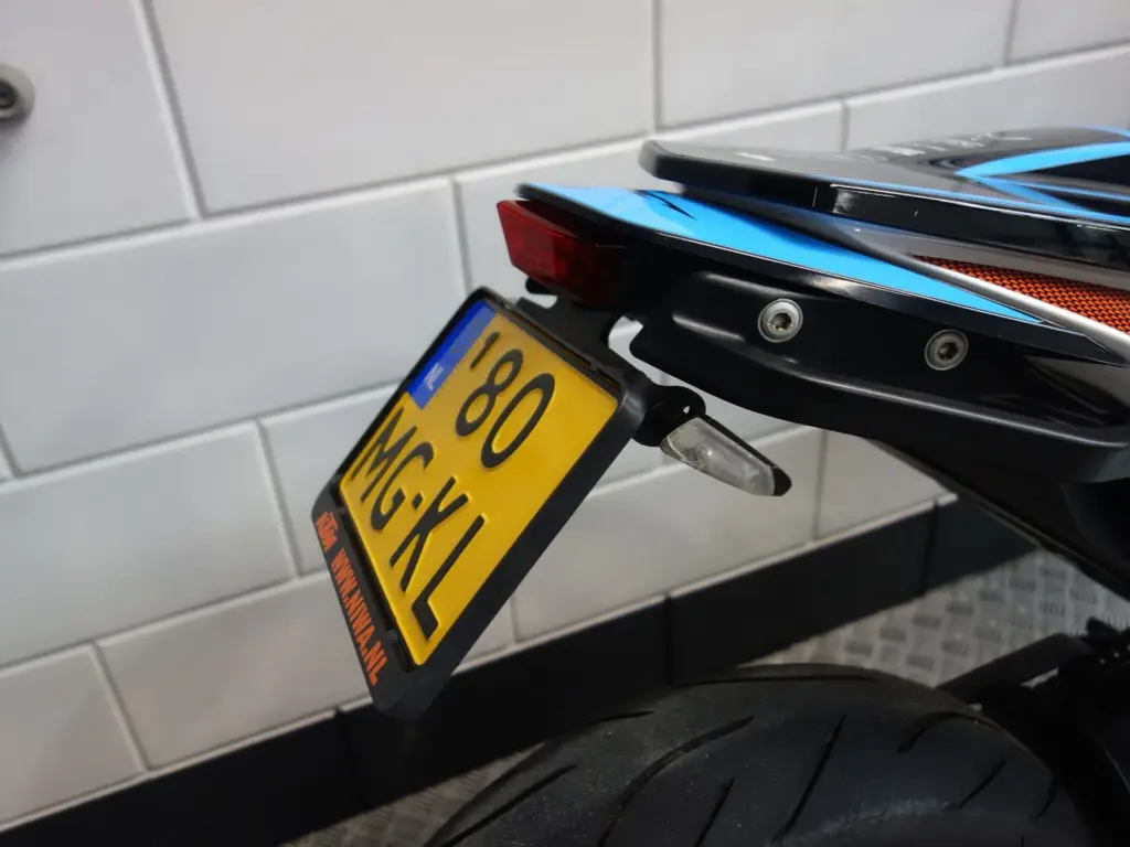 Gebruikte KTM 690 naked bike met 693cc motor uit 2016 bij NIWA Motoren