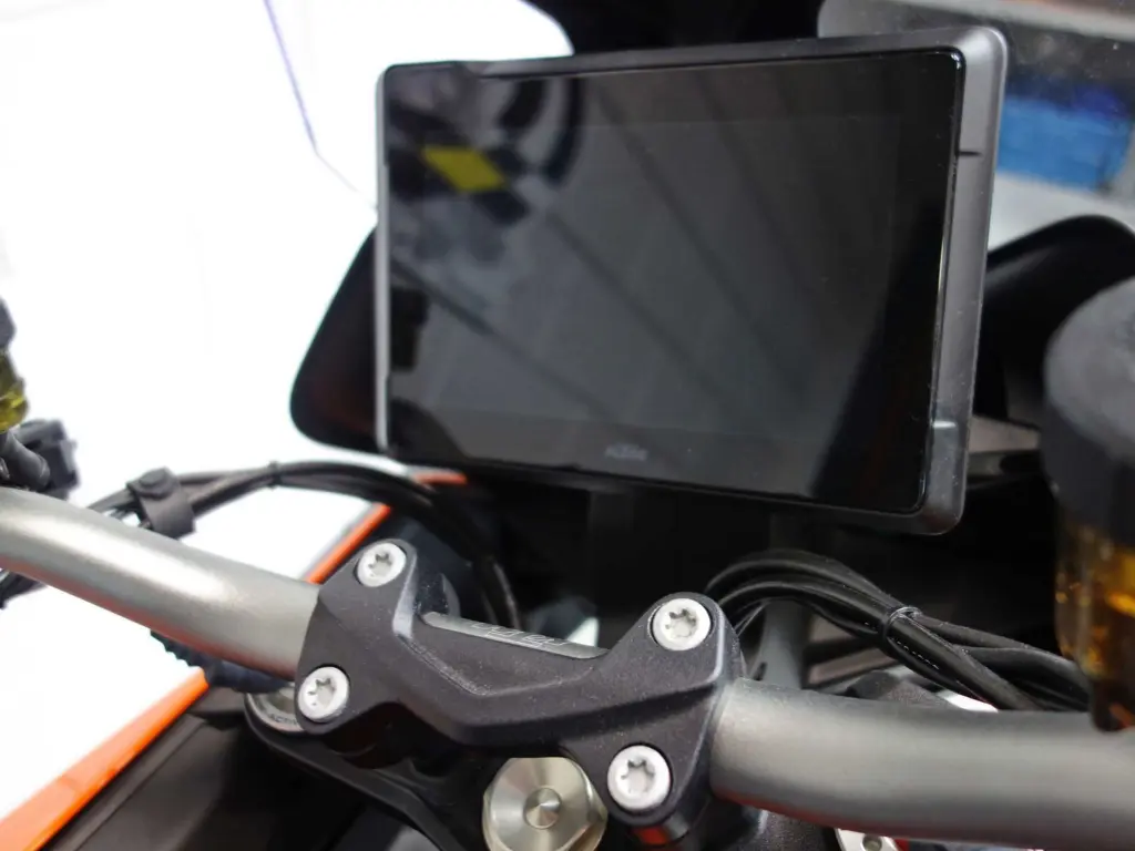 Nieuwe KTM 1290 tour met cc motor uit 2024 bij NIWA Motoren