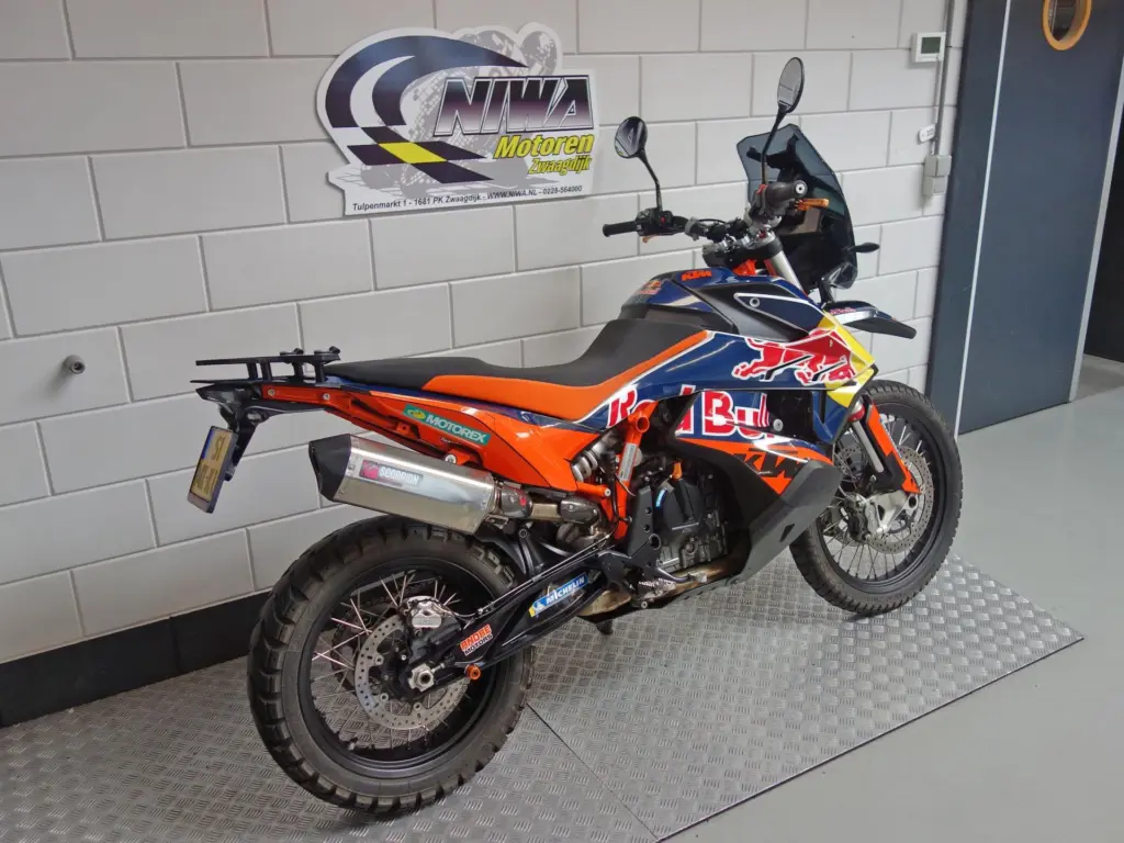 Gebruikte KTM 790 tour met 799cc motor uit 2019 bij NIWA Motoren