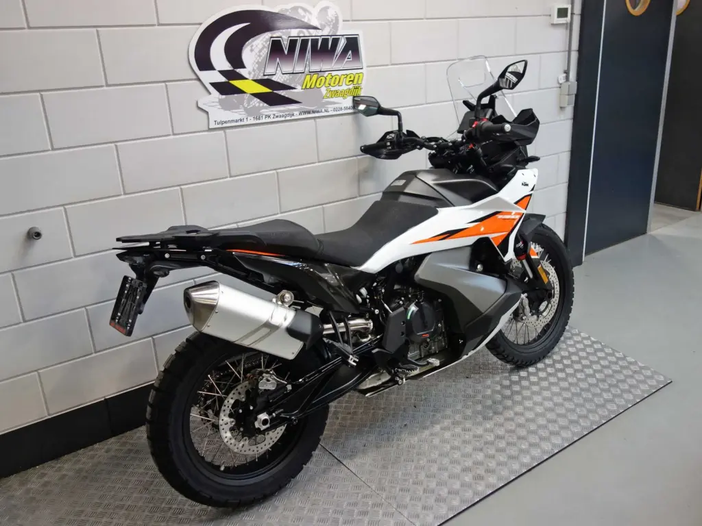 Nieuwe KTM 790 tour met 799cc motor uit 2026 bij NIWA Motoren