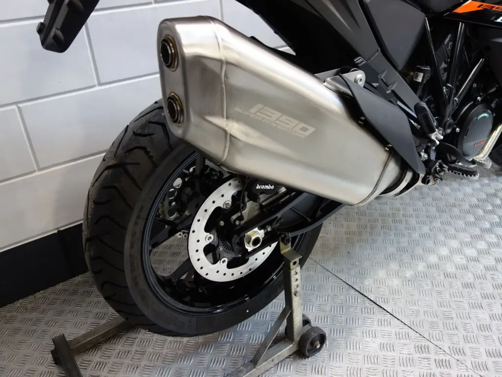 Nieuwe KTM 1390 overig met cc motor uit 2026 bij NIWA Motoren