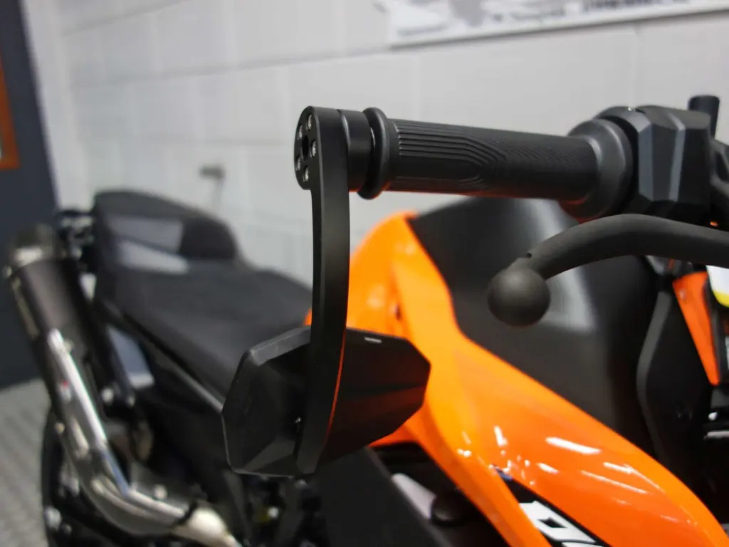 Nieuwe KTM 790 Duke naked bike met 799cc motor uit 2026 bij NIWA Motoren
