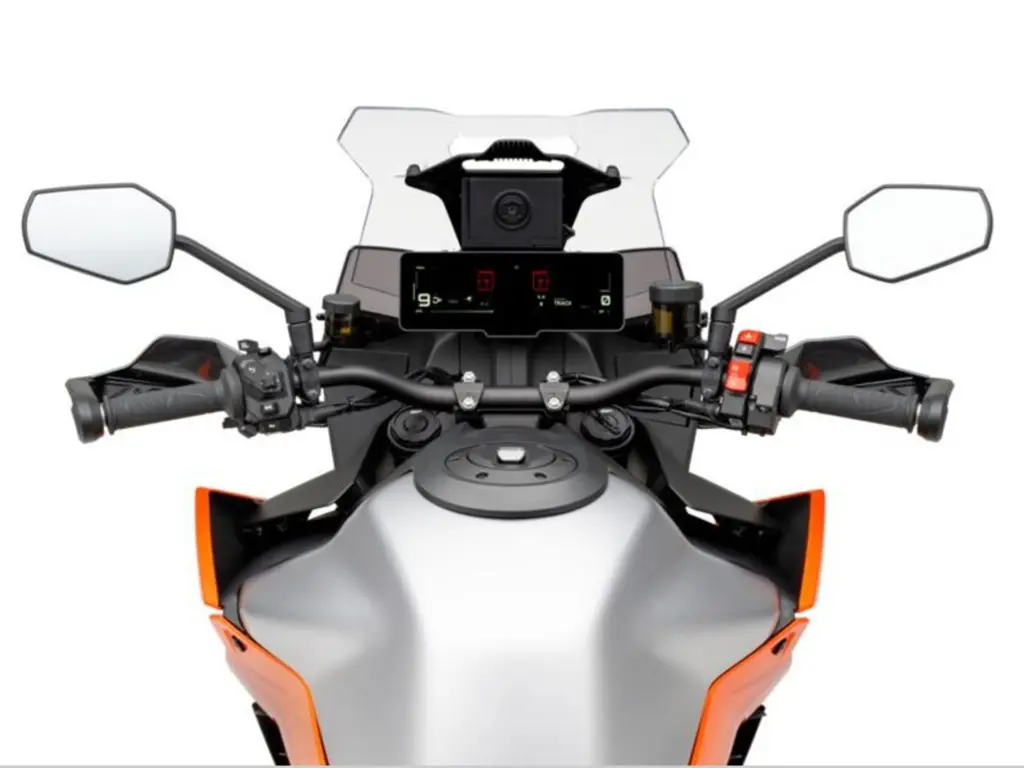 Nieuwe KTM 1390 tour met cc motor uit 2026 bij NIWA Motoren