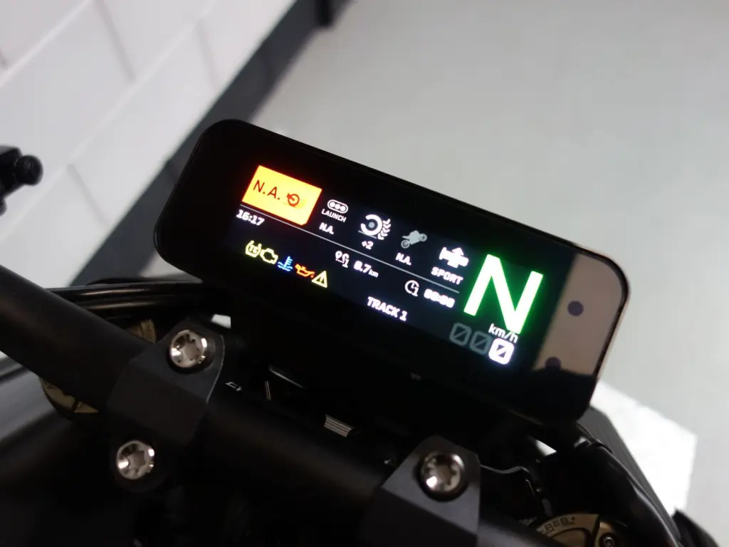 Nieuwe KTM 1390 naked bike met cc motor uit 2026 bij NIWA Motoren