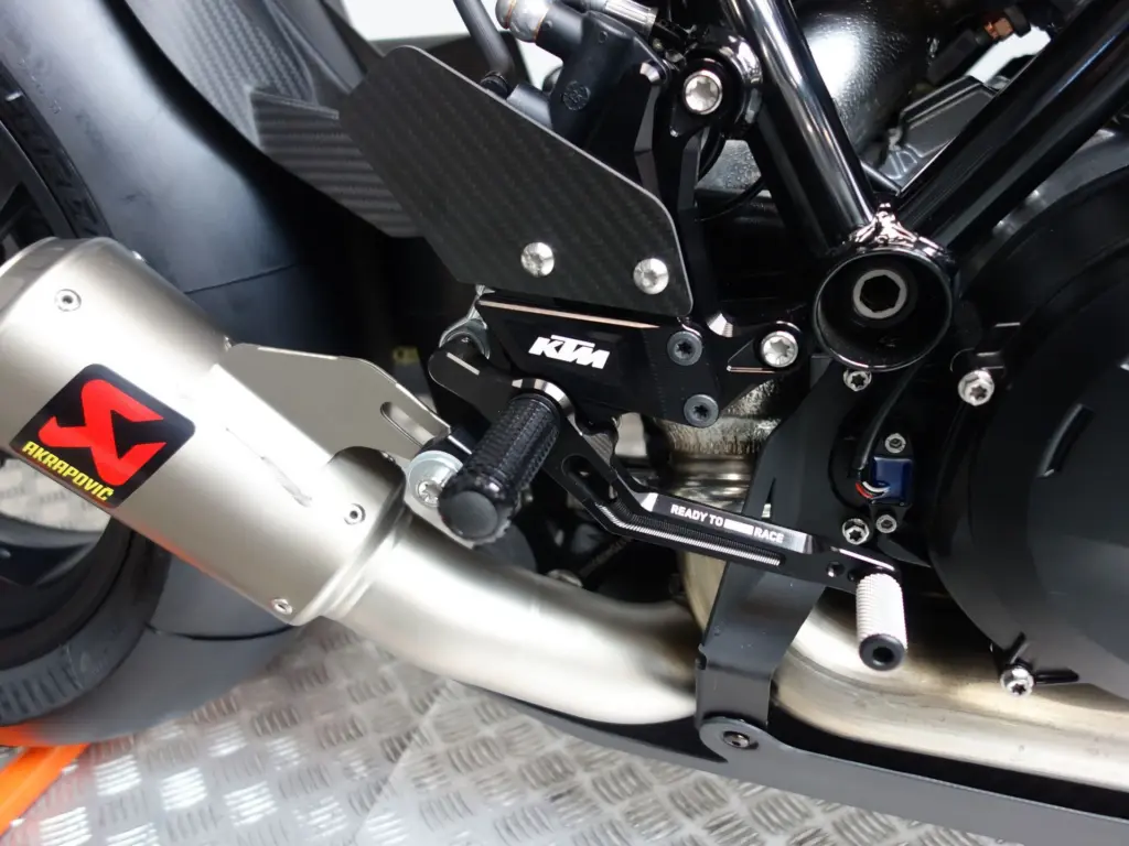 Nieuwe KTM 1390 naked bike met cc motor uit 2026 bij NIWA Motoren