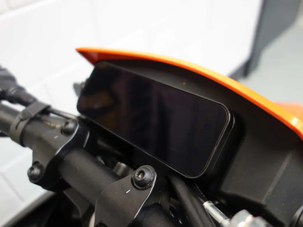 Nieuwe KTM 390 supermotard met cc motor uit 2026 bij NIWA Motoren