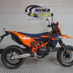 Nieuwe KTM 690 supermotard met cc motor uit 2026 bij NIWA Motoren