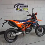Nieuwe KTM 690 supermotard met cc motor uit 2026 bij NIWA Motoren