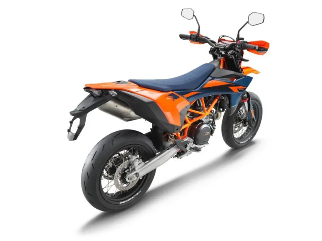 Nieuwe KTM 690 supermotard met cc motor uit 2026 bij NIWA Motoren