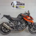 Gebruikte KTM 1290 naked bike met 1301cc motor uit 2019 bij NIWA Motoren