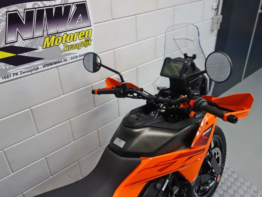 Nieuwe KTM 390 tour met 390cc motor uit 2026 bij NIWA Motoren