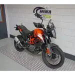 Nieuwe KTM 390 tour met cc motor uit 2024 bij NIWA Motoren