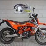 Gebruikte KTM 690 enduro met 693cc motor uit 2023 bij NIWA Motoren