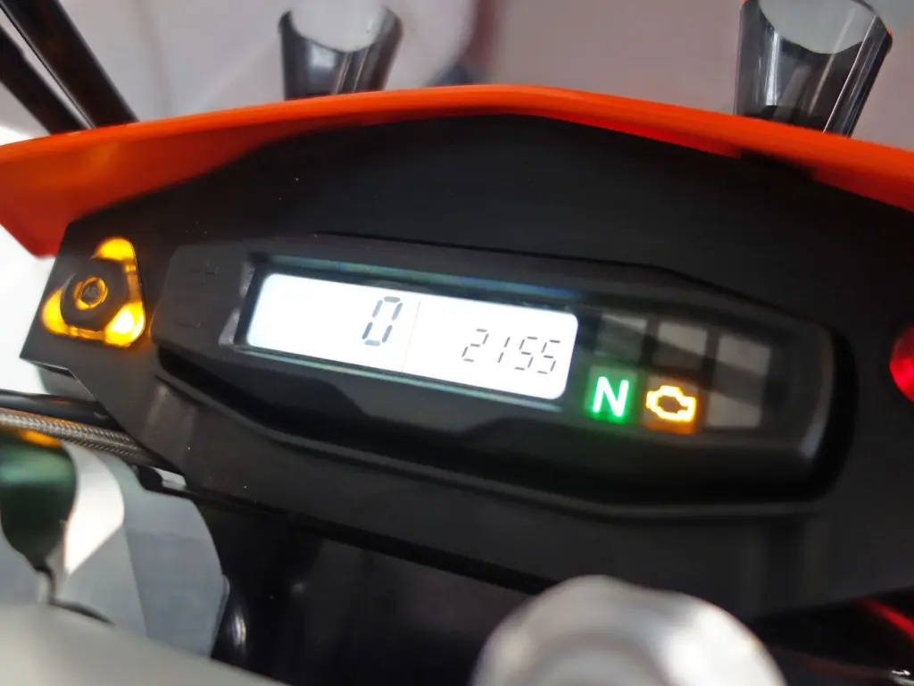 Gebruikte KTM 690 enduro met 693cc motor uit 2023 bij NIWA Motoren
