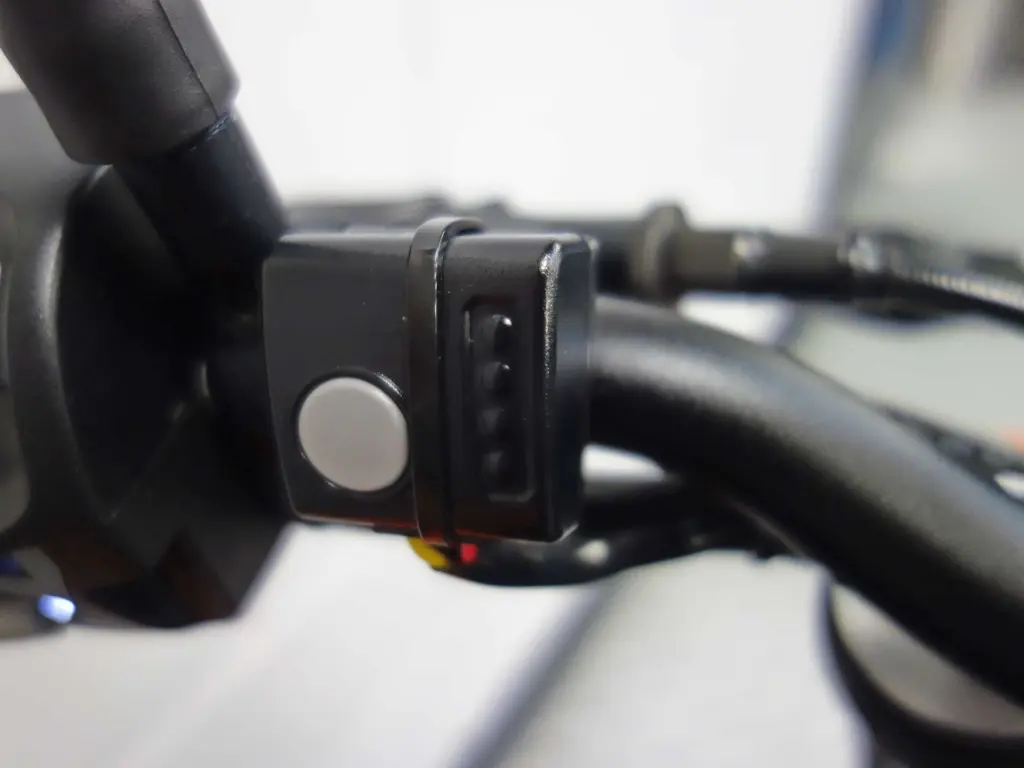 Gebruikte KTM 790 Duke naked bike met 799cc motor uit 2021 bij NIWA Motoren