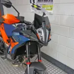 Nieuwe KTM 890 supermotard met 889cc motor uit 2026 bij NIWA Motoren