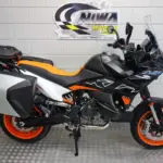 Nieuwe KTM 890 supermotard met 889cc motor uit 2026 bij NIWA Motoren