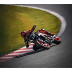 Nieuwe KTM 990 naked bike met 990cc motor uit 2026 bij NIWA Motoren